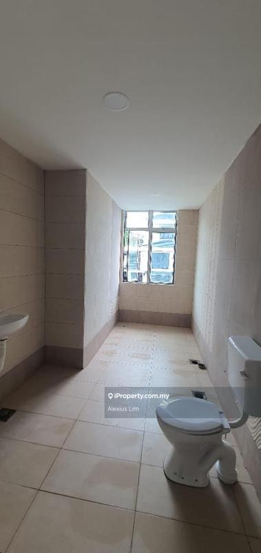 2.5-storey Terraced House for Sale in Taman Sutera, Johor Bahru by Alexius Lim - iProperty.com.my
