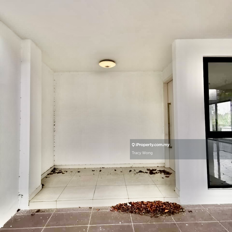 Semi-Detached House for Sale in Sungai Long, Bandar Sungai Long by Tracy Wong - iProperty.com.my