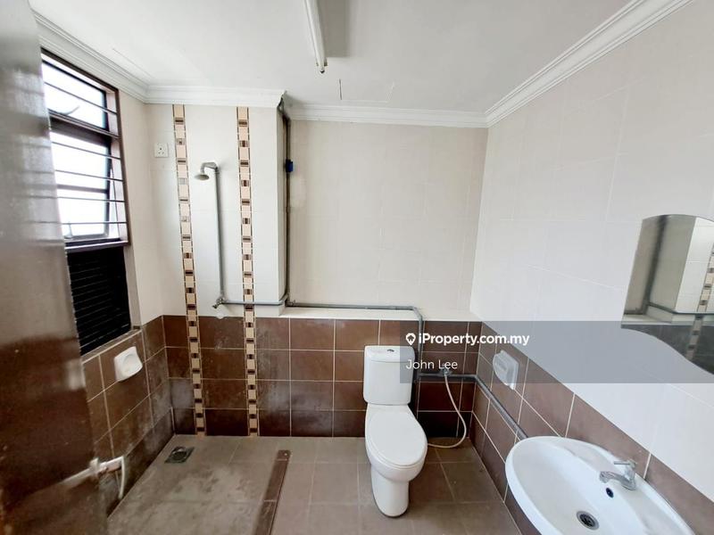 2.5-storey Terraced House for Sale in Bandar Kinrara Seksyen 5, Bandar Kinrara by John Lee - iProperty.com.my