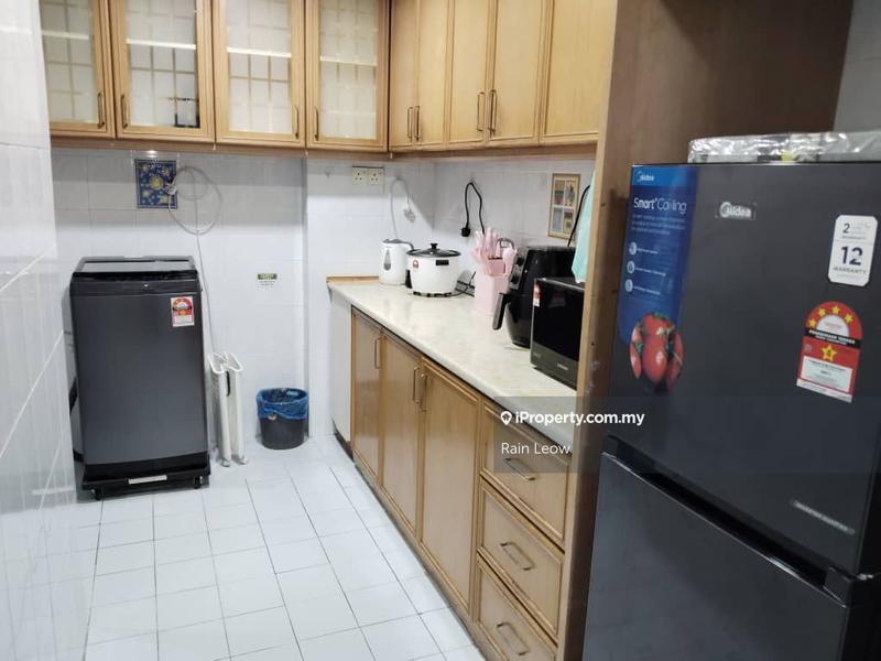 For Rent - Garden Park