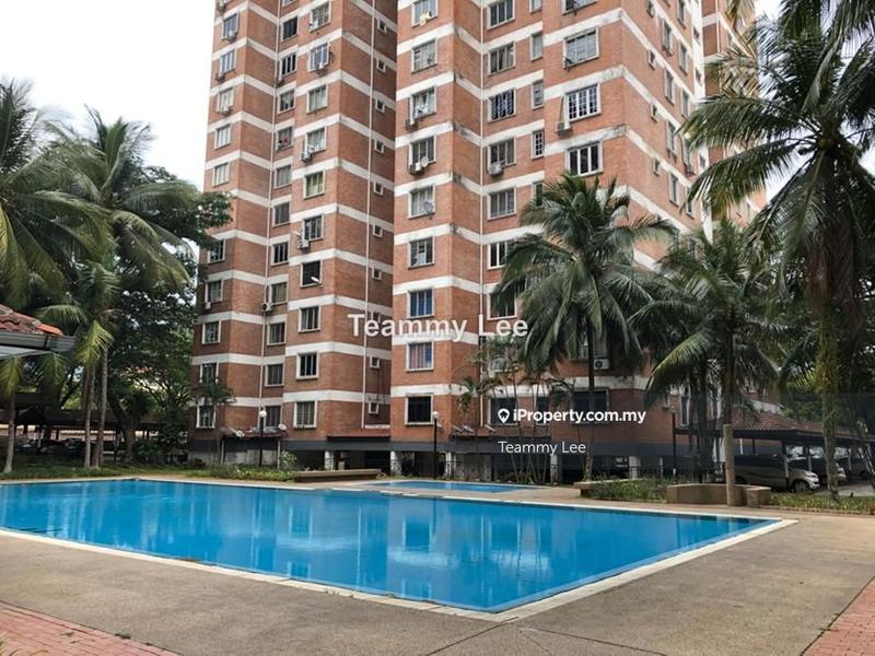 For Sale - Garden Park