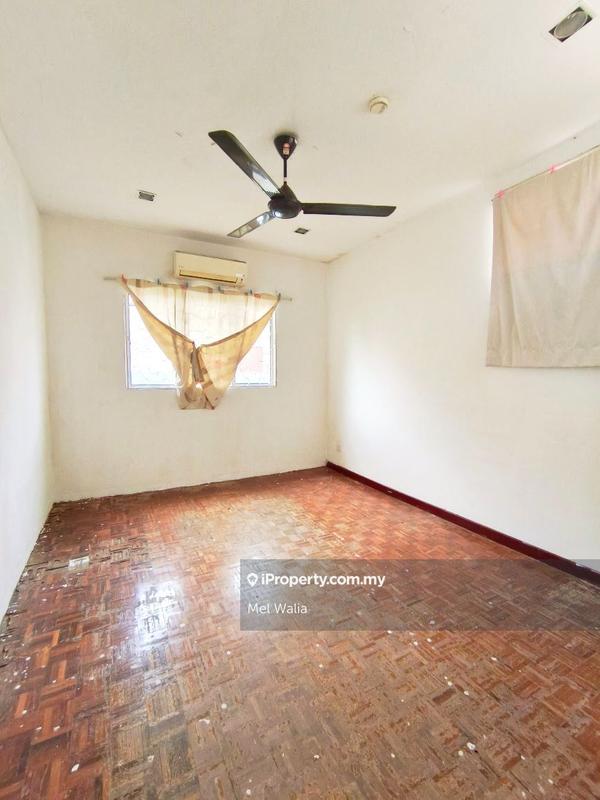 Bungalow House for Sale in Seksyen 14, Petaling Jaya by Mel Walia - iProperty.com.my