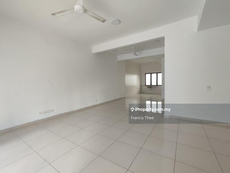 3-storey Terraced House for Sale in Mutiara Heights, Kajang by Francis Thee - iProperty.com.my