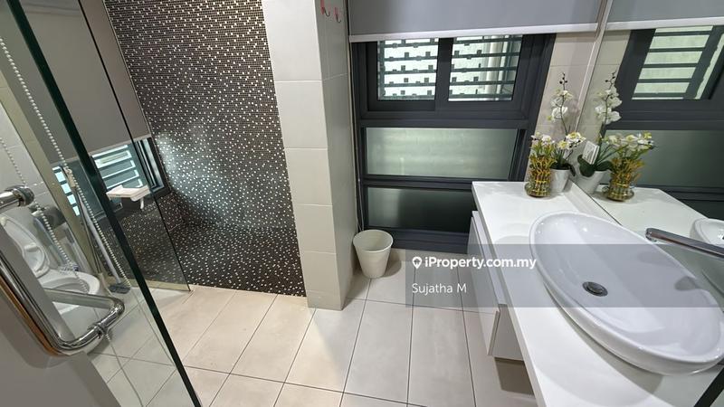 For Rent - Vogue Suites One