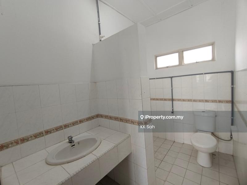 Bungalow House for Rent in Taman Tasik Semenyih, Semenyih by KK Sah - iProperty.com.my