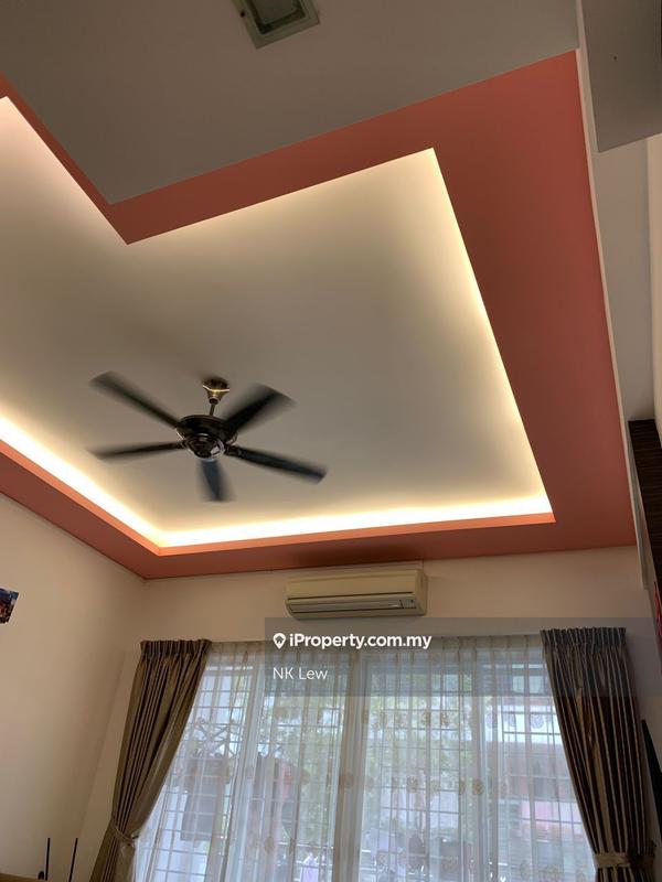Kondominium untuk Dijual di Bayan Villa, Seri Kembangan oleh NK Lew - iProperty.com.my
