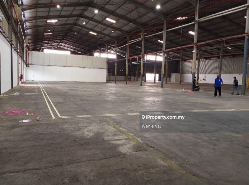 Warehouse untuk Disewa di Seksyen 16, Shah Alam oleh Wanie Val - iProperty.com.my