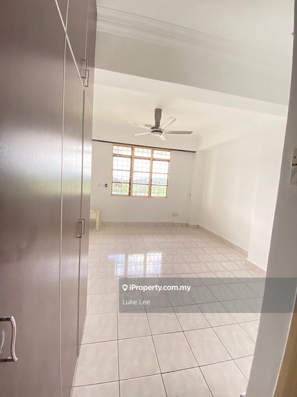 Condominium for Sale in Tropika Paradise Condominium by Luke Lee - iProperty.com.my