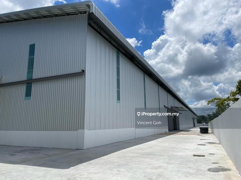 Kilang untuk Dijual di Kampung Teluk Mengkuang, Telok Panglima Garang oleh Vincent Goh - iProperty.com.my