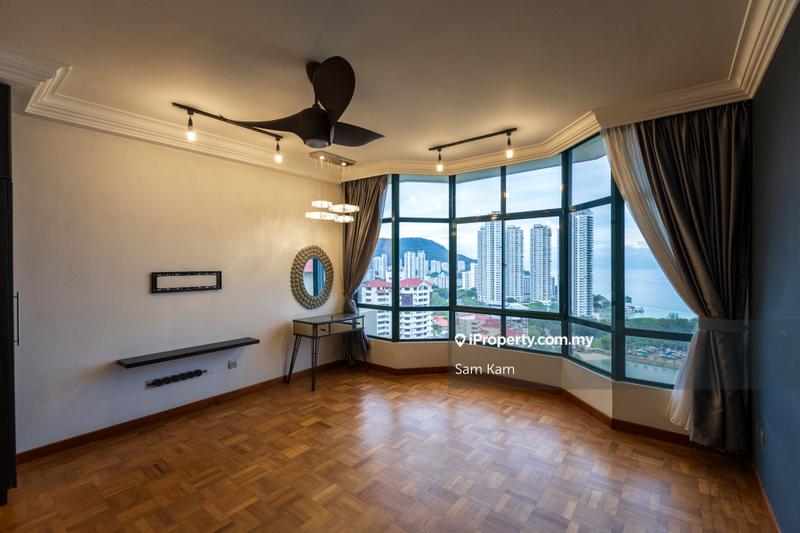 For Sale - Diamond Villa Condominium