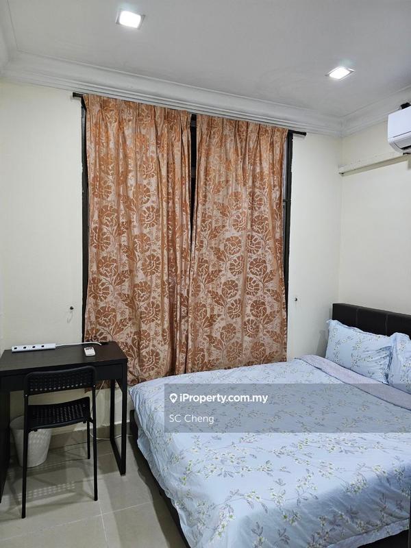 For Sale - Kipark Apartment