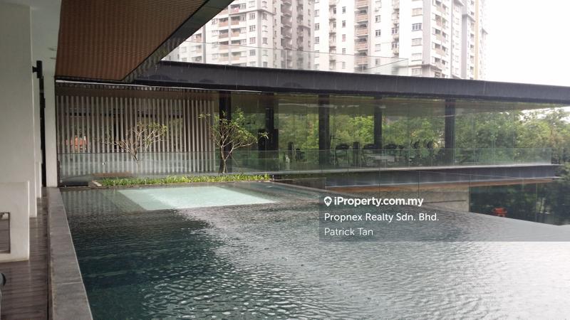 Rumah Berangkai 3.5 Tingkat untuk Dijual di Empire Residence, Damansara Perdana oleh Patrick Tan - iProperty.com.my