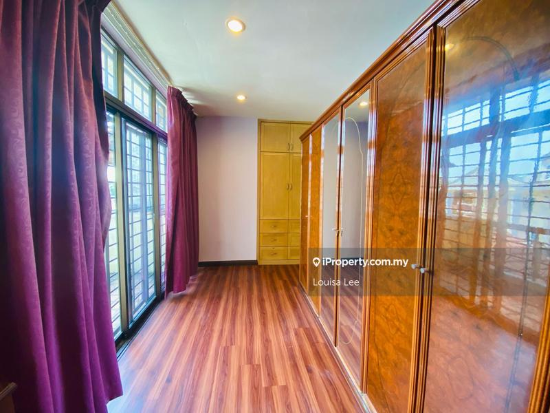 Rumah Berkembar untuk Dijual di 8s5w7, Shah Alam oleh Louisa Lee - iProperty.com.my