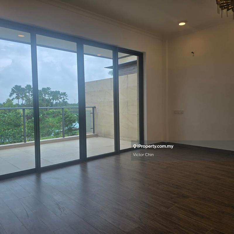 3-storey Terraced House for Sale in Forest City Golf Resort Villa, Johor Bahru by Victor Chin - iProperty.com.my