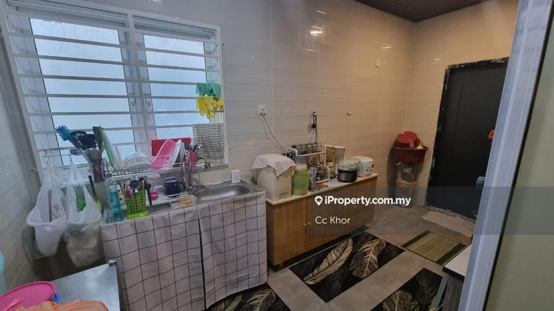 Rumah Berangkai 2 Tingkat untuk Dijual di Kg Laut, Kuala Terengganu oleh CC Khor - iProperty.com.my
