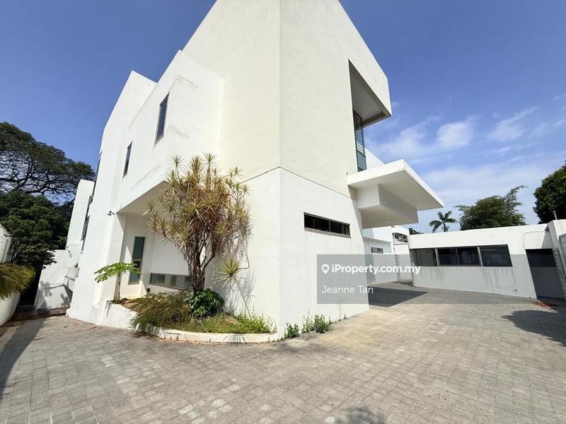 Bungalow House for Sale in Ampang Hilir, Ampang by Jeanne Tan - iProperty.com.my