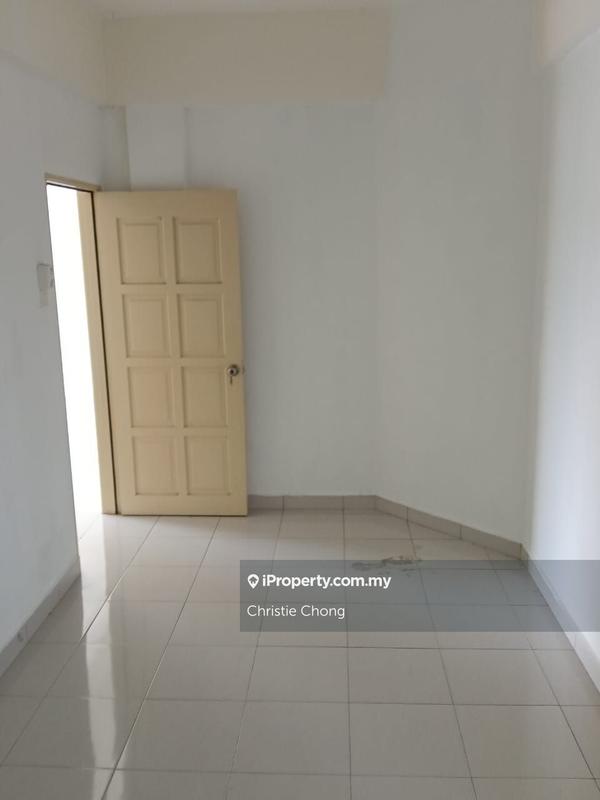 Flat for Sale in Yadin Impiana by Christie Chong - iProperty.com.my