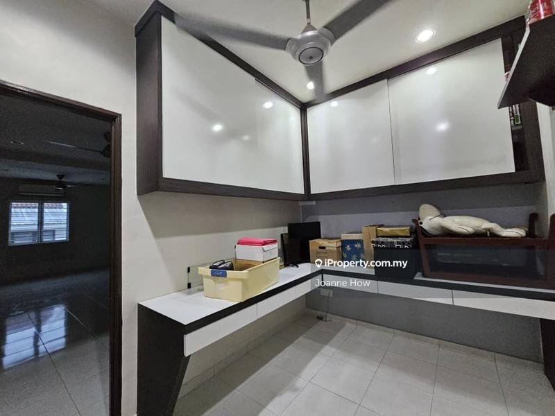 Rumah Teres 2-Tingkat untuk Dijual di Taman Muzaffar Heights, Bukit Katil oleh Joanne How - iProperty.com.my