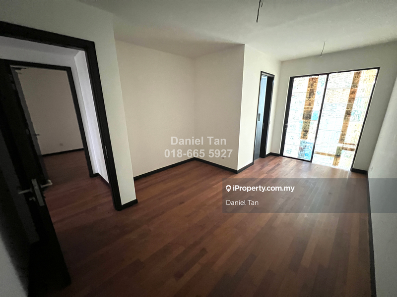 Rumah Berangkai 3.5 Tingkat untuk Dijual di Duta Villa, Setia Alam oleh Daniel Tan - iProperty.com.my