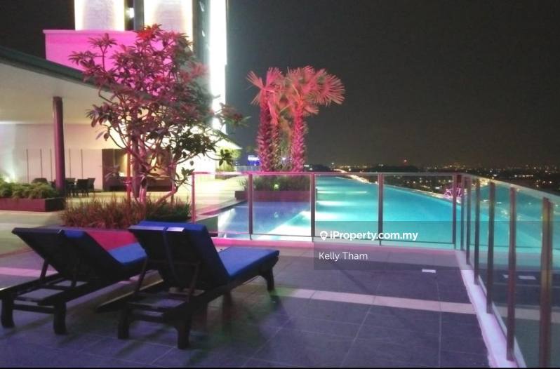 For Sale - i-SOHO @ i-City