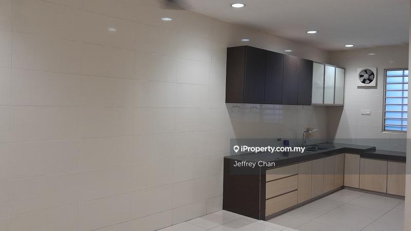 2-storey Terraced House for Sale in saujana damansara, Damansara Damai by Jeffrey Chan - iProperty.com.my
