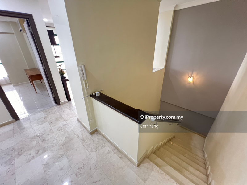 Kondominium untuk Dijual di The Straits View Condominium oleh Jeff Yang - iProperty.com.my