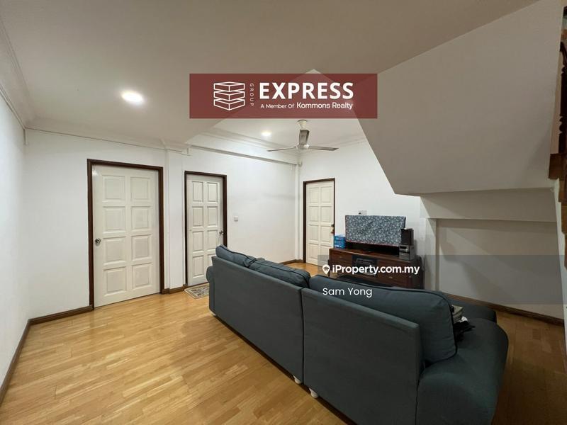 Bungalow House untuk Dijual di Pujut, Miri oleh Sam Yong - Living Room - iProperty.com.my