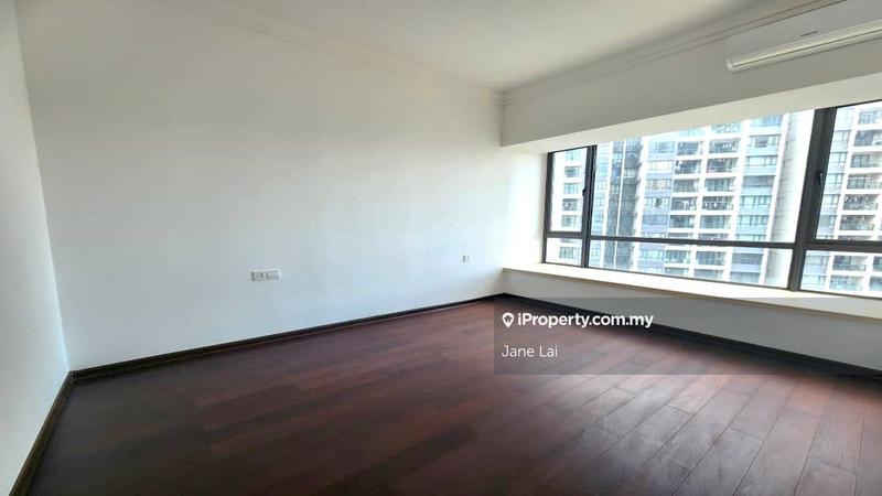 Service Residence for Sale in R&F Princess Cove Phase 1 by Jane Lai - iProperty.com.my