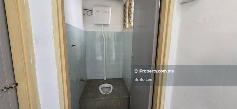 Rumah Pangsa untuk Dijual di PPR Kampung Muhibbah oleh BoBo Lee - iProperty.com.my