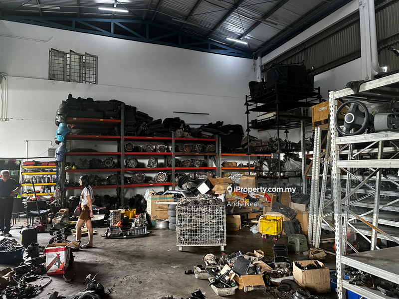 Semi-D Factory for Rent in Taman Perindustrian Batu Caves, Batu Caves by Andy Nee - iProperty.com.my