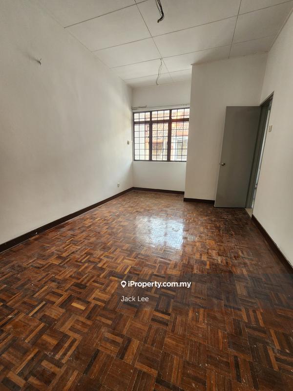 Rumah Berangkai 2 Tingkat untuk Dijual di Bandar Utama 10, Bandar Utama oleh Jack Lee - iProperty.com.my