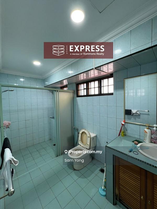 Bungalow House untuk Dijual di Pujut, Miri oleh Sam Yong - Bathroom - iProperty.com.my