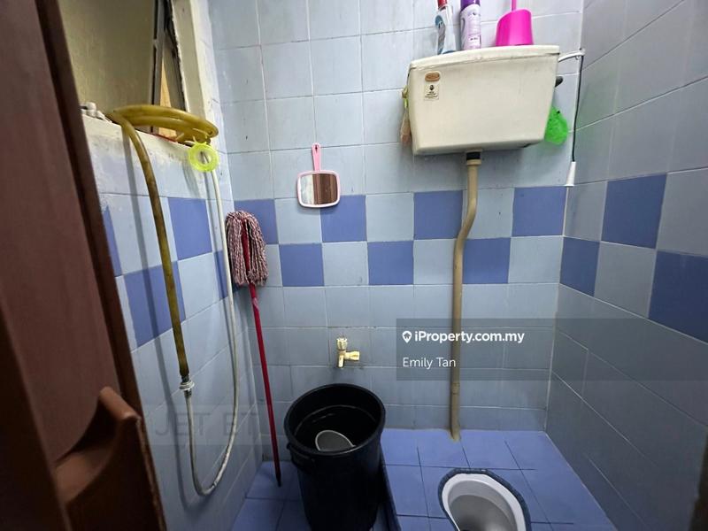 Kedai-Pejabat untuk Dijual di Seksyen 36, Shah Alam oleh Emily Tan - iProperty.com.my