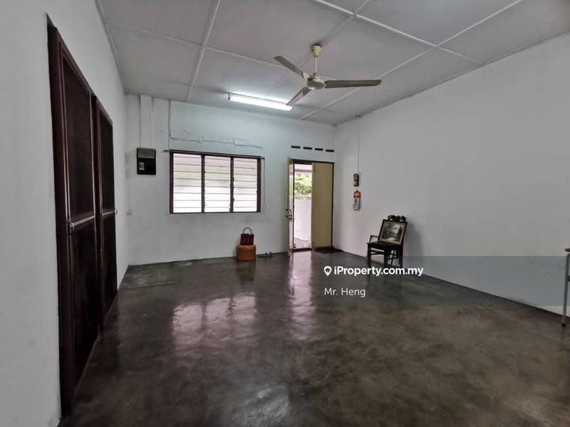 Rumah Teres 1-Tingkat untuk Dijual di Kg Simee, Ipoh oleh Mr. Heng - iProperty.com.my