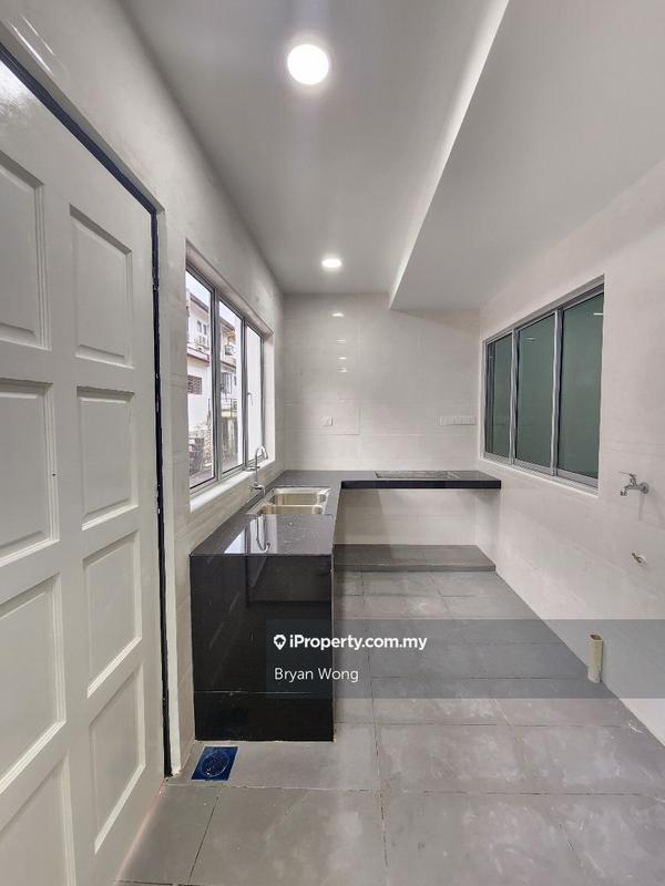 Rumah Teres 2-Tingkat untuk Dijual di Damansara Jaya, Petaling Jaya oleh Bryan Wong - iProperty.com.my