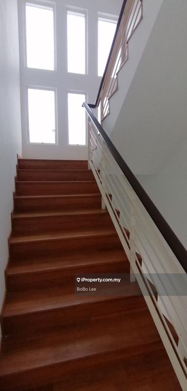 4.5-storey Terraced House for Sale in Happy Garden, Kuchai Lama by BoBo Lee - iProperty.com.my