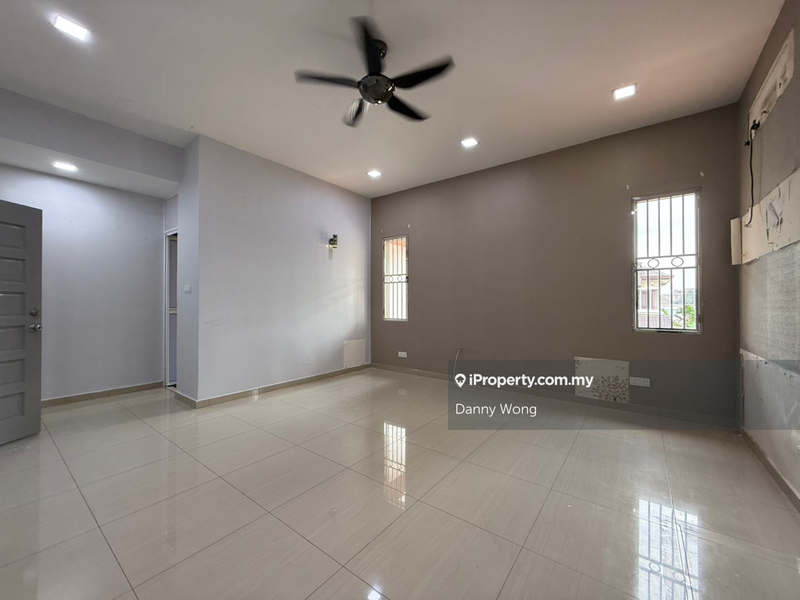 Semi-Detached House for Sale in Taman Anggun 1 Rawang, Rawang by Danny Wong - iProperty.com.my
