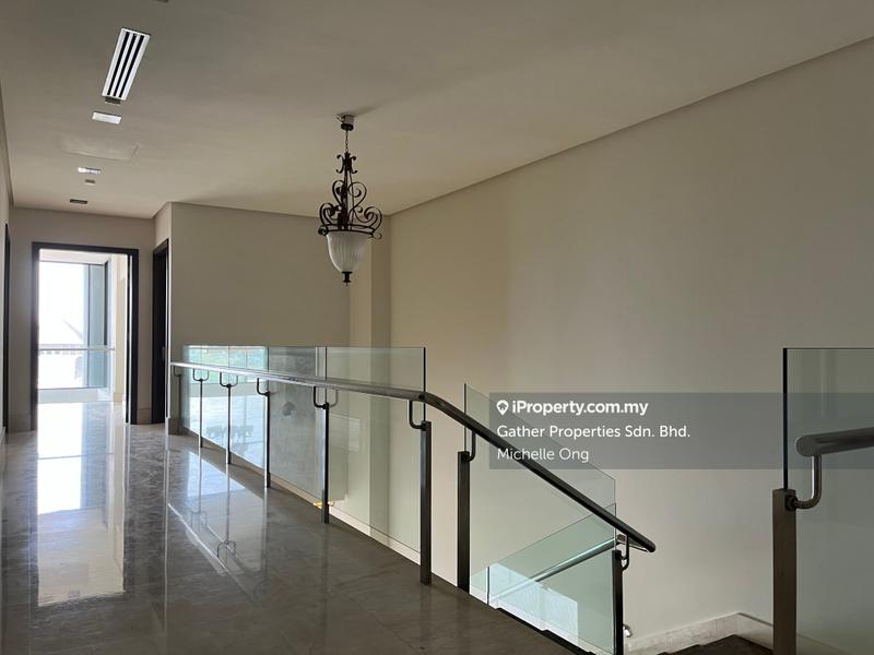 For Sale - Gallery @ U-Thant