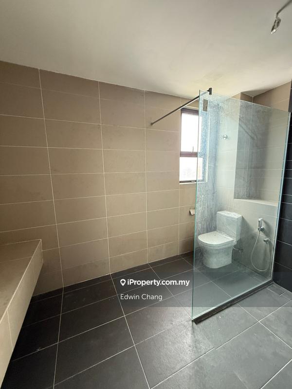 Rumah Berkembar untuk Dijual di Bandar Kinrara Seksyen 1, Bandar Kinrara oleh Edwin Chang - iProperty.com.my