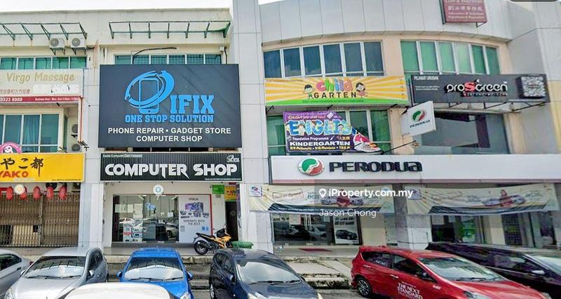 For Sale - Busting Commercial District ! 3-Storey Shop-lot @BUKIT TINGGI 1, Klang, Close to Giant Bbt