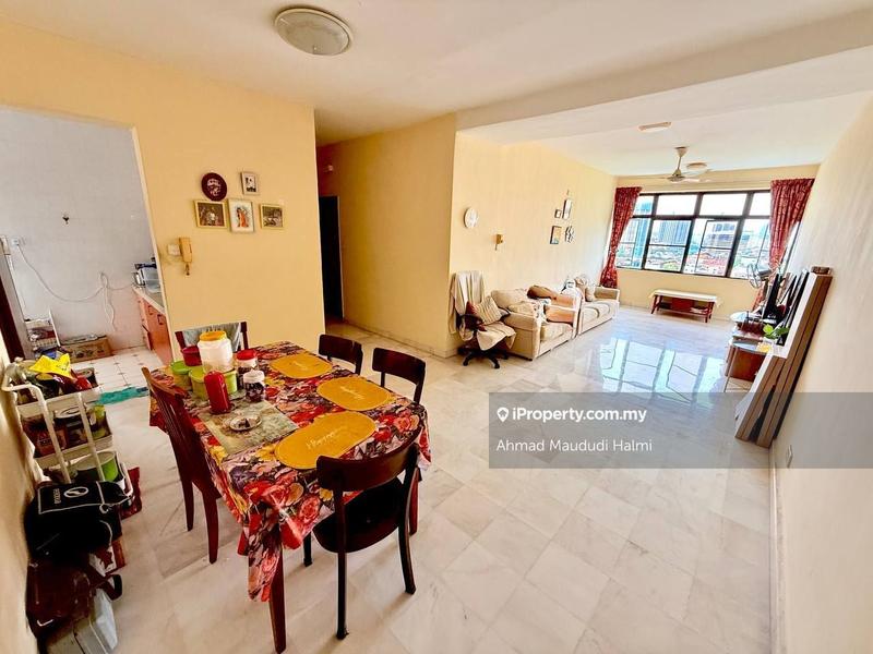 For Sale - Tiara Faber