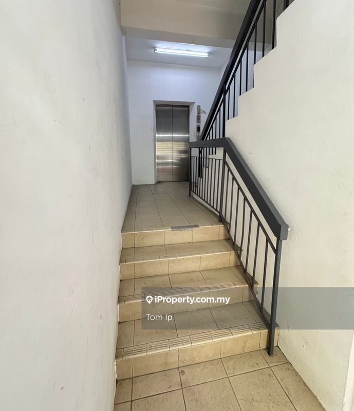 Shop for Sale in Taman Sains Selangor, Kota Damansara by Tom Ip - iProperty.com.my