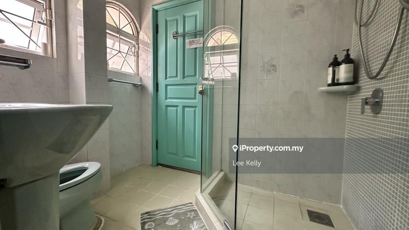 Bungalow House for Sale in Taman Bukit Pantai, Bangsar by Lee Kelly - iProperty.com.my