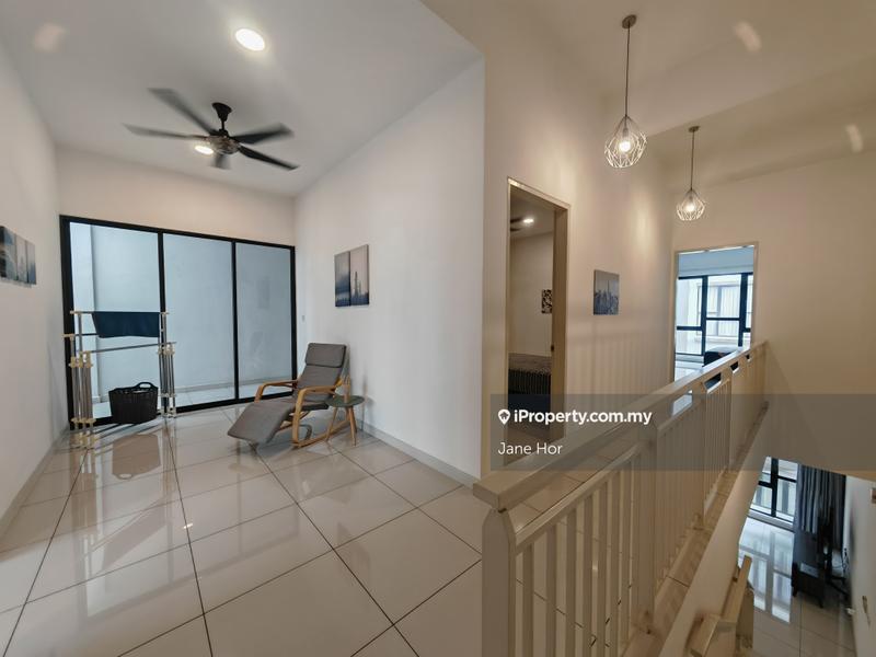 Townhouse for Sale in 16 Sierra, Puchong by Jane Hor - iProperty.com.my