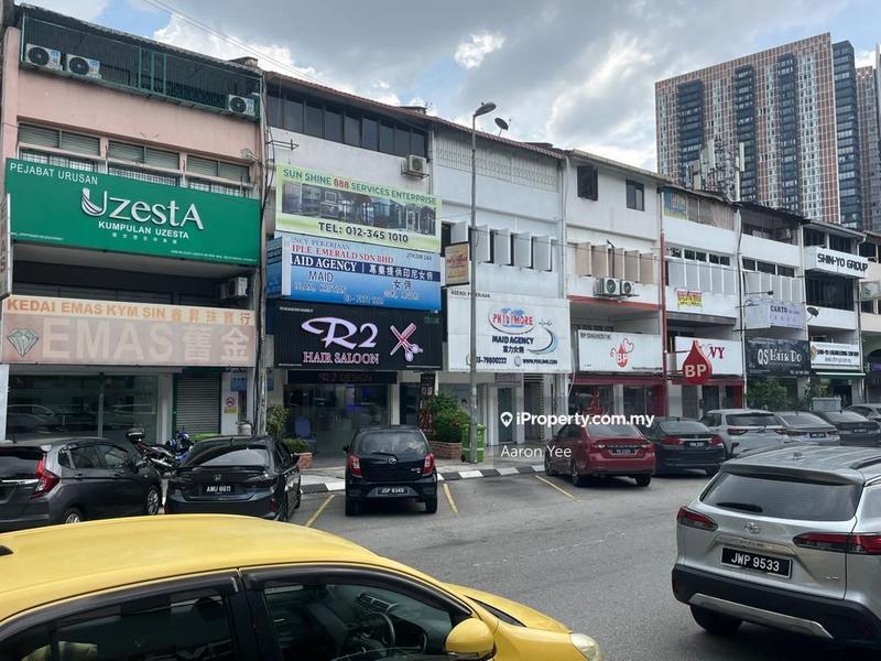 Shop for Sale in Taman United, Jalan Klang Lama (Old Klang Road) by Aaron Yee - iProperty.com.my