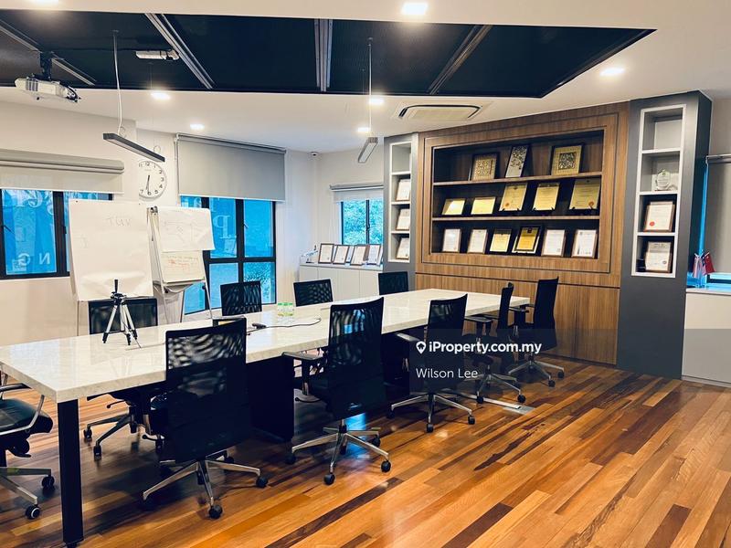 For Sale - Shah Alam Bukit Jelutong 3 Storey Shop Offce 3 Joining Unit