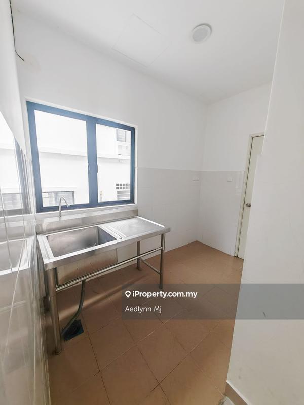Rumah Teres 2.5-Tingkat untuk Dijual di Puchong, Selangor oleh Aedlynn Mj - iProperty.com.my