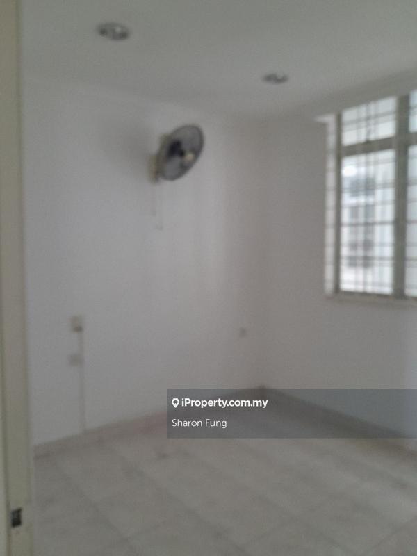 For Sale - Tiara Duta