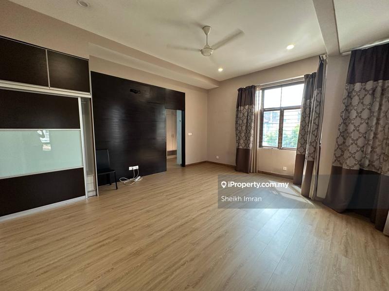 Rumah Teres untuk Dijual di Bukit Jelutong, Shah Alam oleh Sheikh Imran - iProperty.com.my