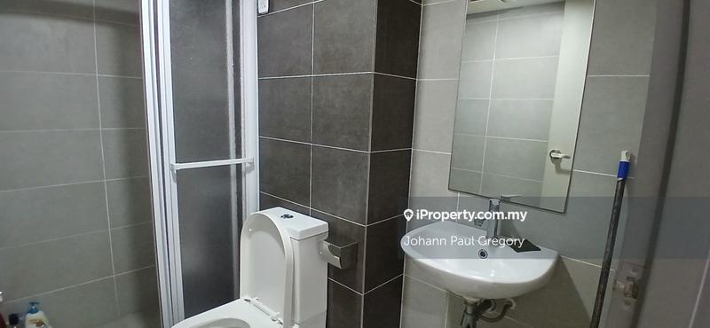 Service Residence for Rent in Pinnacle Petaling Jaya by Johann Paul Gregory - iProperty.com.my